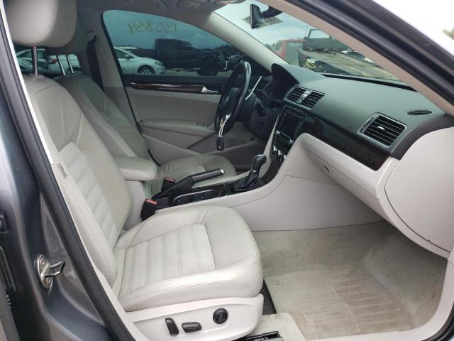 Photo 5 from auction – 2014 VOLKSWAGEN PASSAT SEL with VIN 1VWCN7A37EC119277