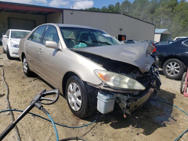 TOYOTA 1 TON TRUC 2003 with VIN 4T1BE32K53U203923 - Photo from auction
