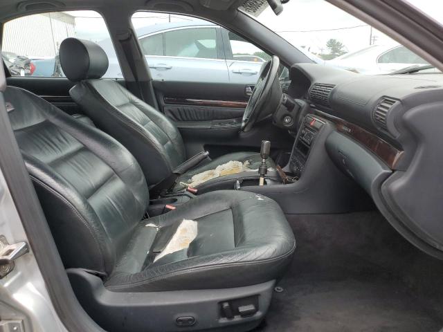 Фото 5 с аукциона – 2000 AUDI A4 2.8 QUA с VIN WAUDH28D4YA167350