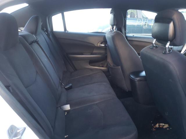 Photo 6 from auction – 2014 CHRYSLER 200 TOURIN with VIN 1C3CCBBBXEN119123