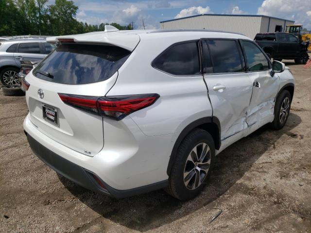 Photo 4 from auction – 2022 TOYOTA HIGHLANDER with VIN 5TDGZRAH1NS552835