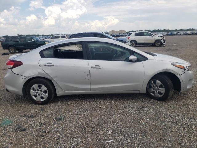 Photo 9 from auction – 2018 KIA FORTE LX with VIN 3KPFK4A72JE190738