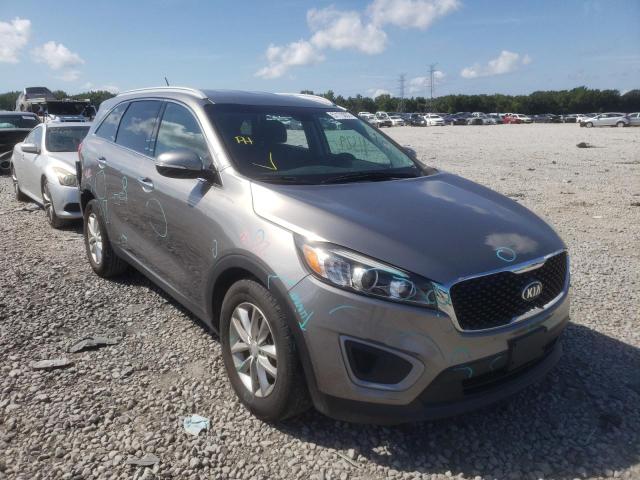 KIA SORENTO LX 2017 with VIN 5XYPG4A52HG288170 - Photo from auction