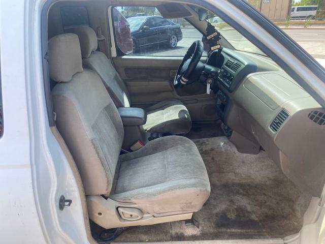 Photo 5 from auction – 2000 NISSAN FRONTIER K with VIN 1N6DD26S1YC408556