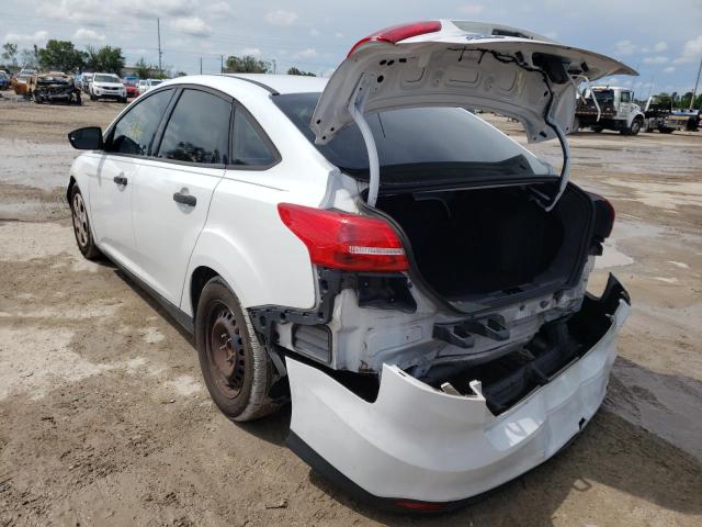 Photo 3 from auction – 2016 FORD FOCUS S with VIN 1FADP3E20GL343026