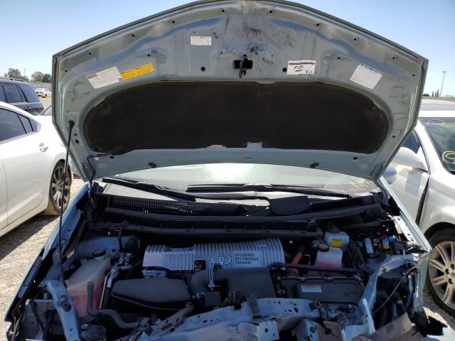 Photo 7 from auction – 2013 TOYOTA PRIUS V with VIN JTDZN3EU3D3209100
