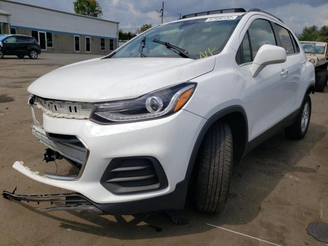 Photo 2 from auction – 2017 CHEVROLET TRAX 1LT with VIN 3GNCJPSB6HL233257