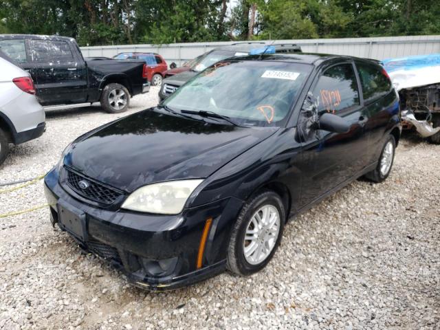 Photo 2 from auction – 2007 FORD FOCUS ZX3 with VIN 1FAFP31N57W148417