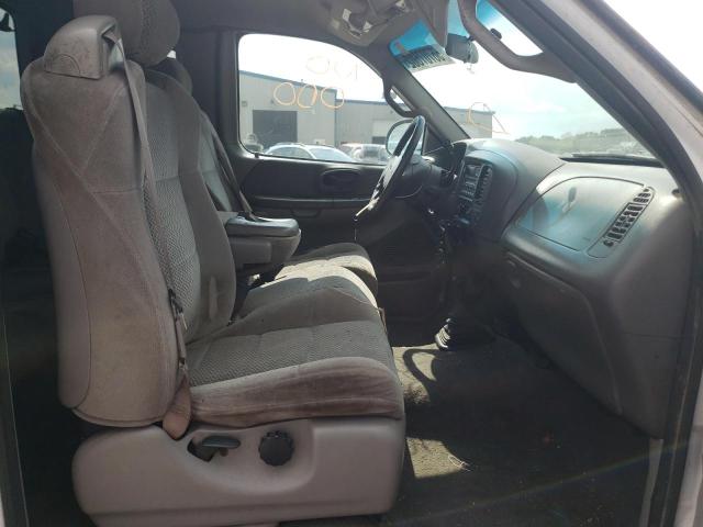 Photo 5 from auction – 2001 FORD F150 with VIN 1FTRX18L71KF91120