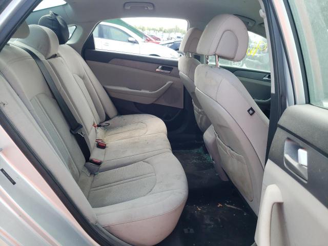 Photo 6 from auction – 2017 HYUNDAI SONATA SE with VIN 5NPE24AF5HH517528