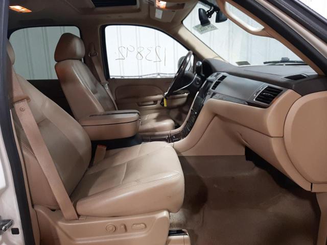 Photo 5 from auction – 2011 CADILLAC ESCALADE L with VIN 1GYS4BEF1BR127256