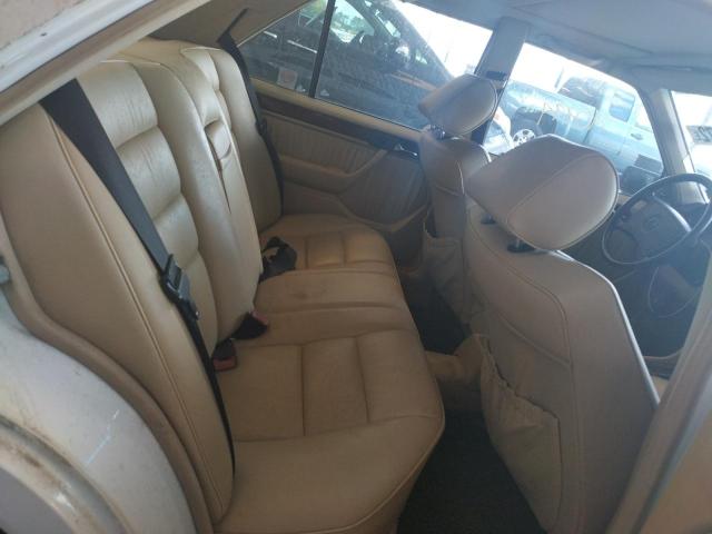Photo 6 from auction – 1990 MERCEDES-BENZ 300 E with VIN WDBEA30D4LB141717