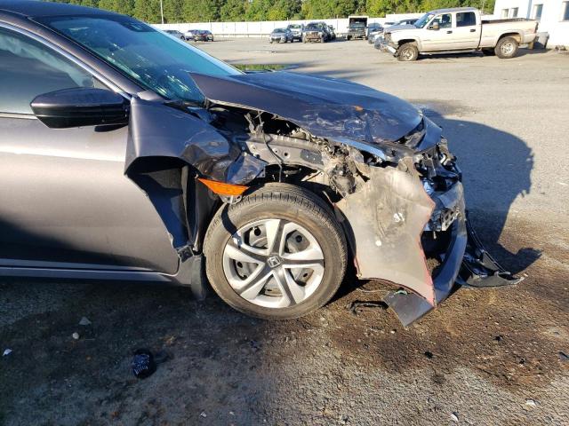Photo 9 from auction – 2017 HONDA CIVIC LX with VIN 19XFC2F68HE055615