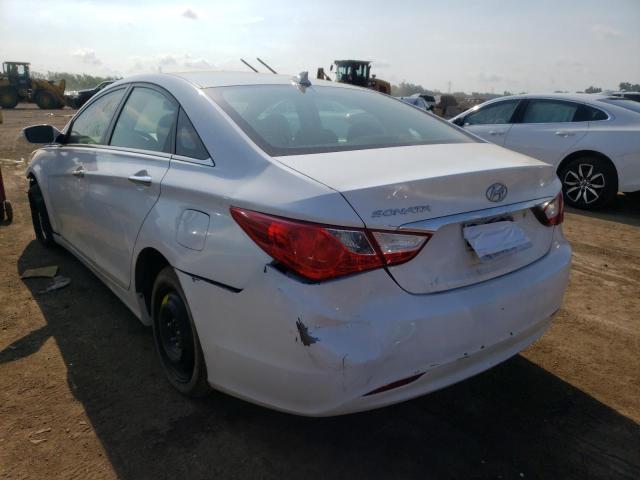 Photo 3 from auction – 2013 HYUNDAI SONATA SE with VIN 5NPEC4AC3DH681485