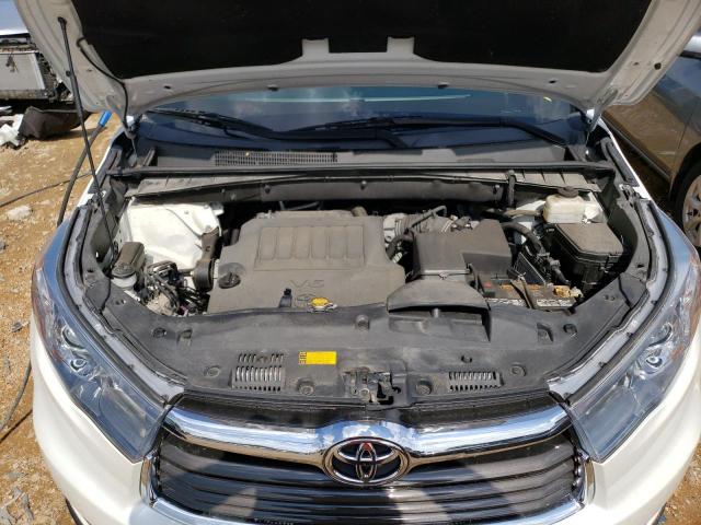 Photo 7 from auction – 2015 TOYOTA HIGHLANDER with VIN 5TDBKRFHXFS106241