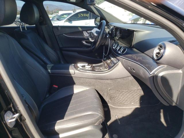Photo 5 from auction – 2017 MERCEDES-BENZ E 300 with VIN WDDZF4JB9HA091004