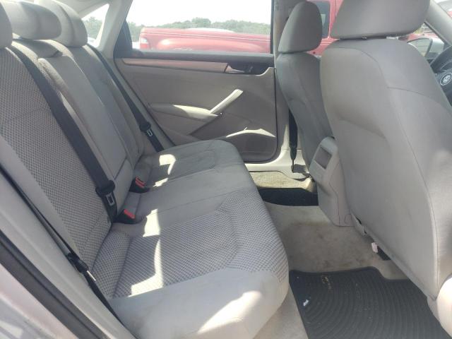 Photo 6 from auction – 2014 VOLKSWAGEN PASSAT S with VIN 1VWAS7A32EC114469