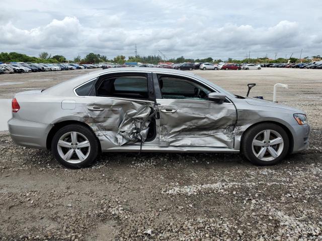 Photo 9 from auction – 2014 VOLKSWAGEN PASSAT S with VIN 1VWAS7A39EC045926