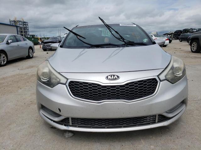 Photo 9 from auction – 2015 KIA FORTE LX with VIN KNAFX4A65F5340656