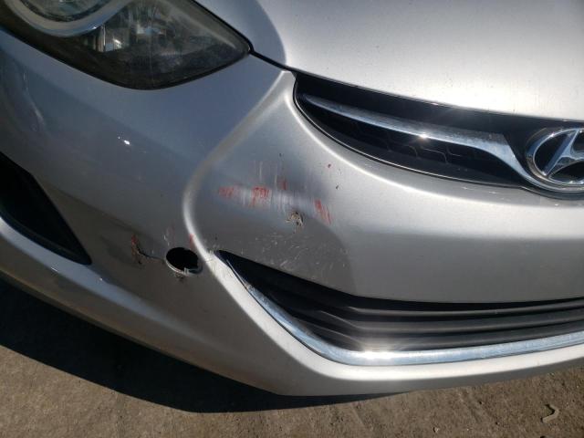 Photo 9 from auction – 2012 HYUNDAI ELANTRA GL with VIN 5NPDH4AE5CH068331