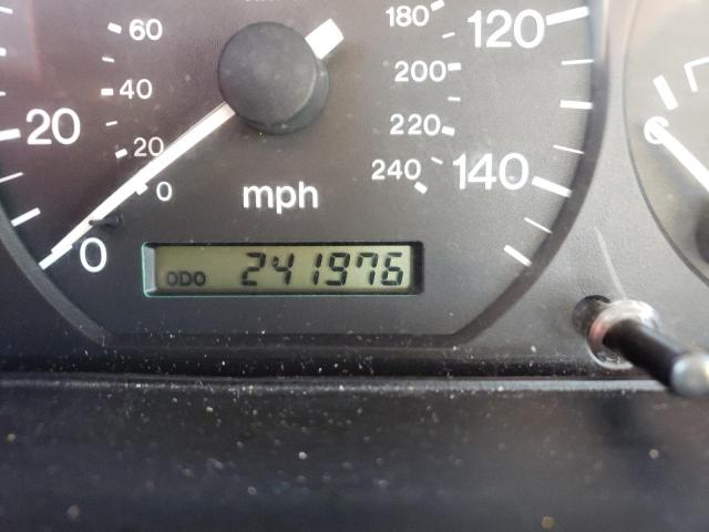Photo 8 from auction – 1999 MAZDA 626 ES with VIN 1YVGF22C3X5847702