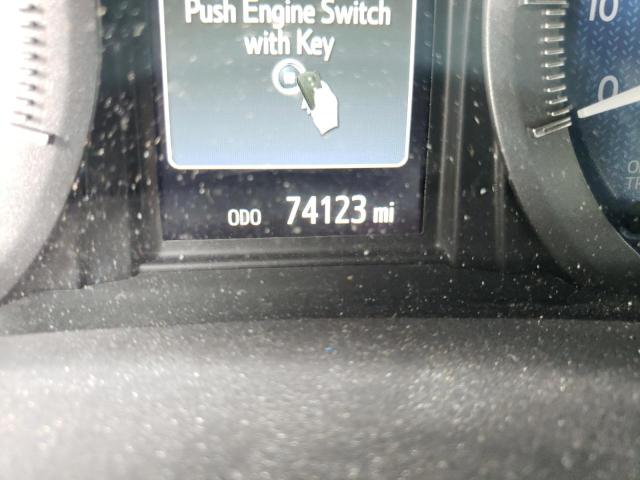 Photo 8 from auction – 2015 TOYOTA SIENNA XLE with VIN 5TDYK3DC8FS678150