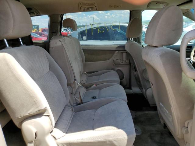Photo 6 from auction – 2010 TOYOTA SIENNA CE with VIN 5TDKK4CC1AS330972