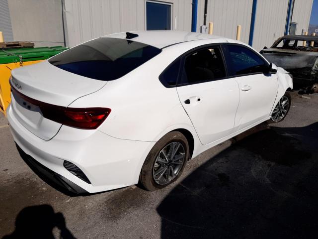 Photo 4 from auction – 2022 KIA FORTE FE with VIN 3KPF24AD4NE472682