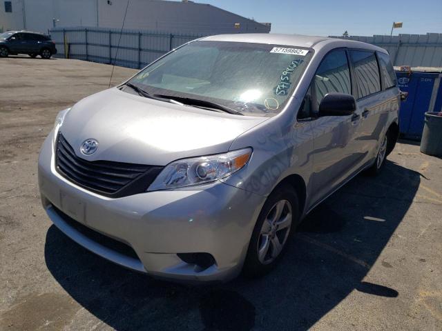 Photo 2 from auction – 2011 TOYOTA SIENNA with VIN 5TDZK3DC4BS076201