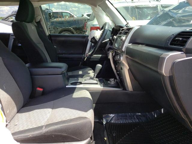 Photo 5 from auction – 2016 TOYOTA 4RUNNER SR with VIN JTEBU5JR4G5306750