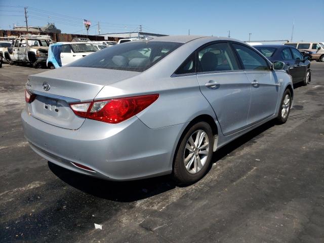 Photo 4 from auction – 2013 HYUNDAI SONATA GLS with VIN 5NPEB4AC1DH712946