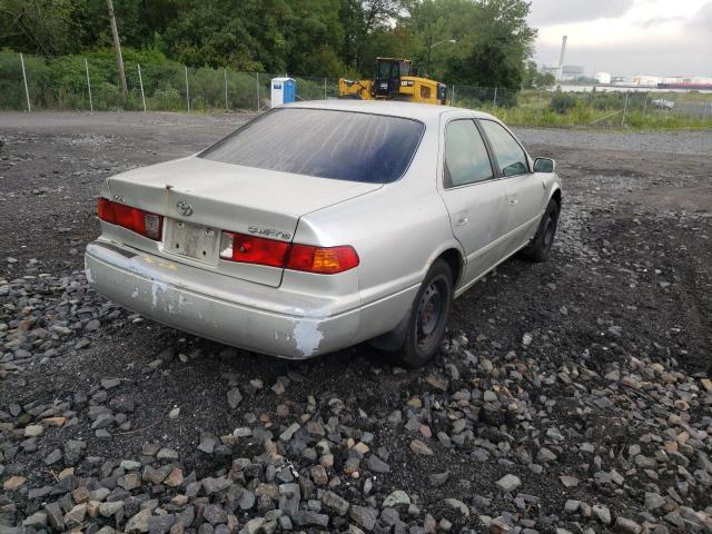 Photo 4 from auction – 2000 TOYOTA CAMRY CE with VIN 4T1BG22K0YU716671