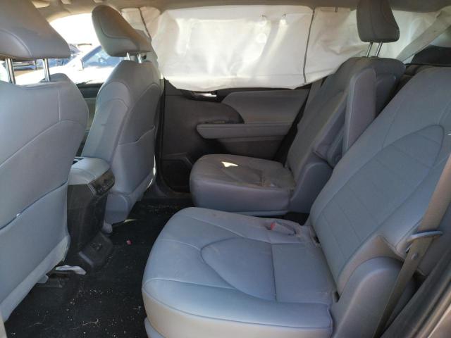 Photo 6 from auction – 2022 TOYOTA HIGHLANDER with VIN 5TDHZRBH0NS190337