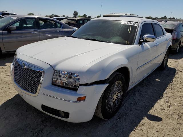 Photo 2 from auction – 2010 CHRYSLER 300 TOURIN with VIN 2C3CA5CV7AH327043