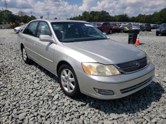 TOYOTA AVALON XL 2000 with VIN 4T1BF28B0YU097936 - Photo from auction