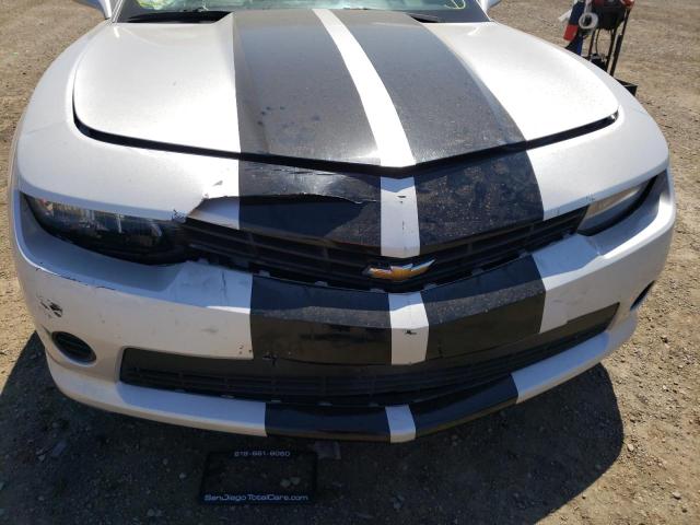 Photo 9 from auction – 2015 CHEVROLET CAMARO LS with VIN 2G1FB1E38F9310465