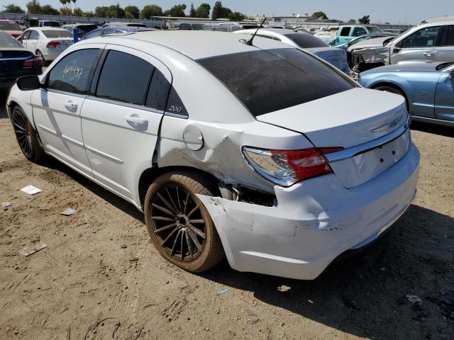 Photo 3 from auction – 2012 CHRYSLER 200 LX with VIN 1C3CCBAB5CN226014