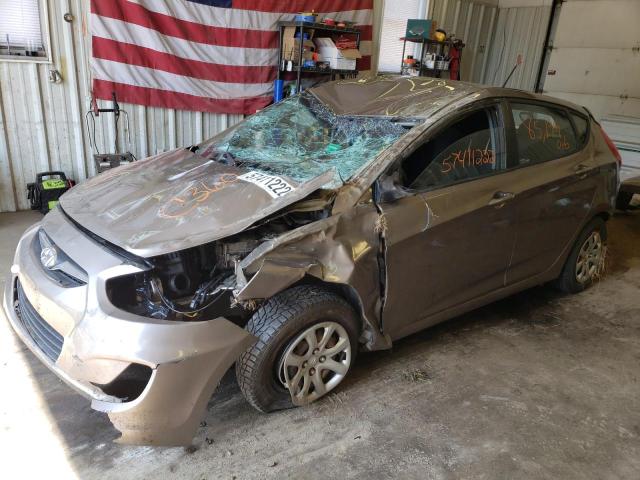 Photo 2 from auction – 2013 HYUNDAI ACCENT GLS with VIN KMHCT5AE2DU111901