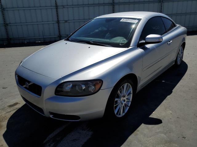 Photo 2 from auction – 2009 VOLVO C70 T5 with VIN YV1MC67299J076546