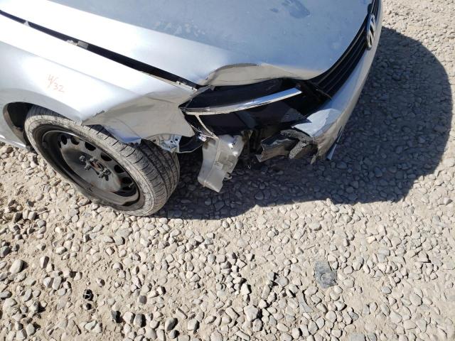 Photo 9 from auction – 2011 VOLKSWAGEN JETTA BASE with VIN 3VW2K7AJ6BM019488