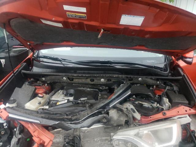 Photo 7 from auction – 2016 TOYOTA RAV4 XLE with VIN JTMWFREV0GJ062939