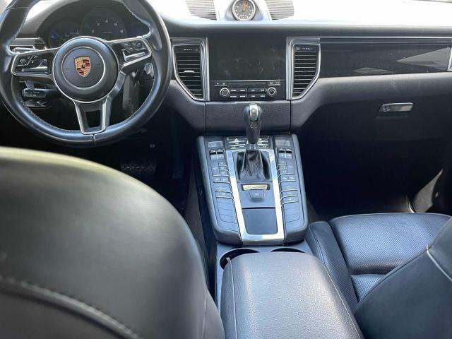 Photo 9 from auction – 2017 PORSCHE MACAN with VIN WP1AA2A57HLB06008