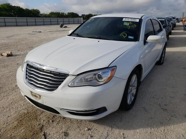 Photo 2 from auction – 2014 CHRYSLER 200 TOURIN with VIN 1C3CCBBB5EN178743