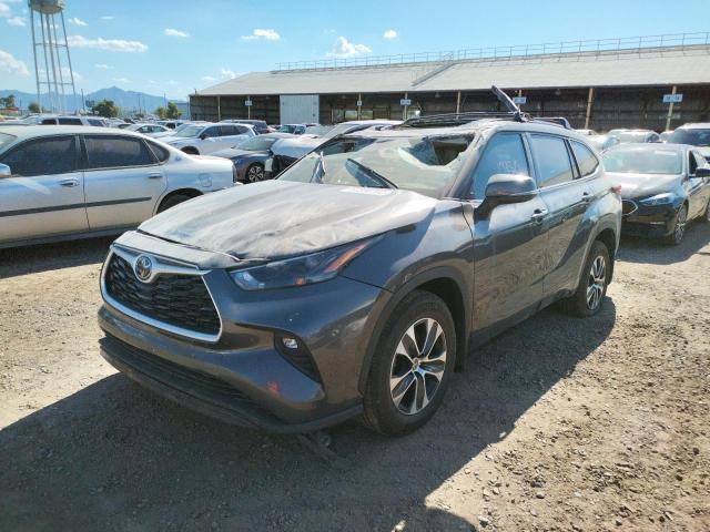 Photo 2 from auction – 2022 TOYOTA HIGHLANDER with VIN 5TDHZRBH0NS190337