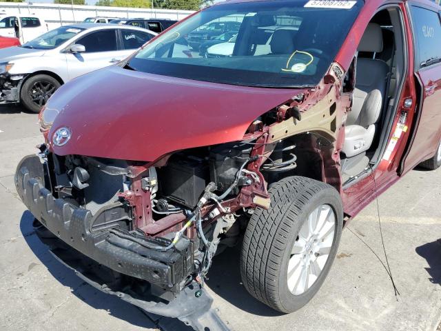 Photo 9 from auction – 2017 TOYOTA SIENNA XLE with VIN 5TDDZ3DC6HS178338