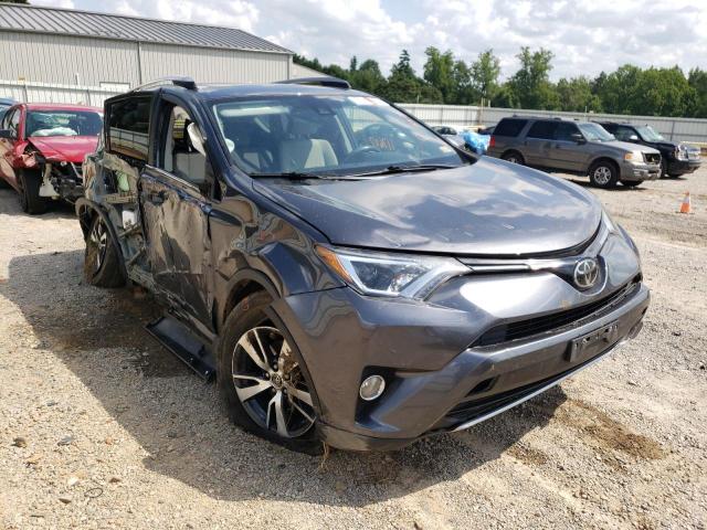 Photo 1 from auction – 2017 TOYOTA RAV4 XLE with VIN JTMRFREVXHD206204