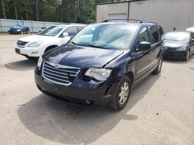 Photo 2 from auction – 2010 CHRYSLER TOWN & COU with VIN 2A4RR5DX8AR148318