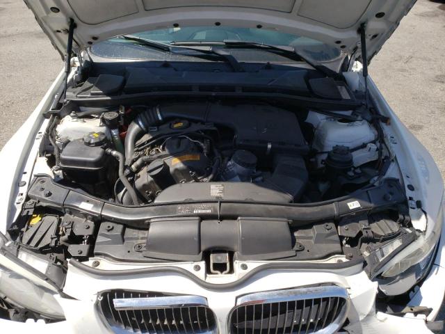Photo 7 from auction – 2011 BMW 335 I with VIN WBADX7C56BE743200