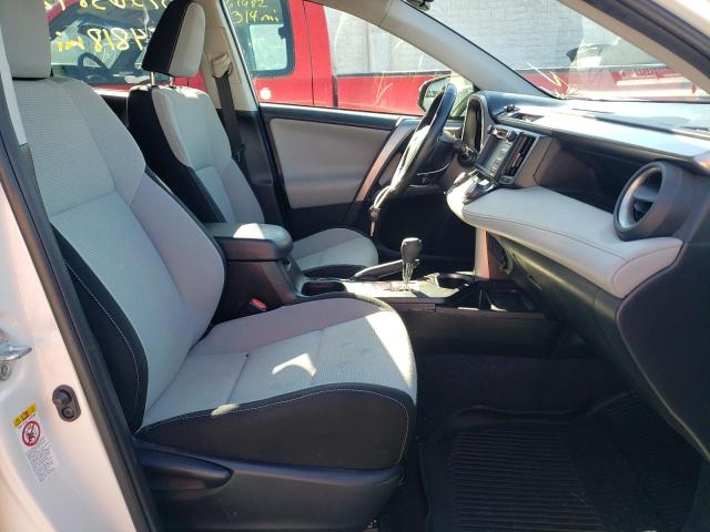 Photo 5 from auction – 2017 TOYOTA RAV4 XLE with VIN JTMRFREV8HJ705066