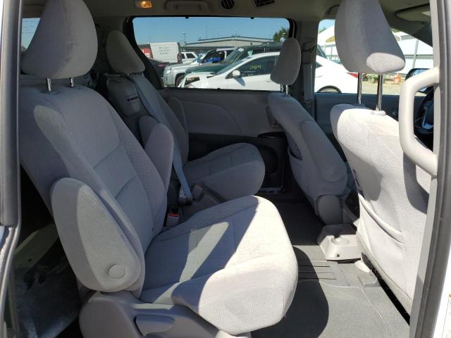 Photo 6 from auction – 2020 TOYOTA SIENNA LE with VIN 5TDKZ3DC6LS021702